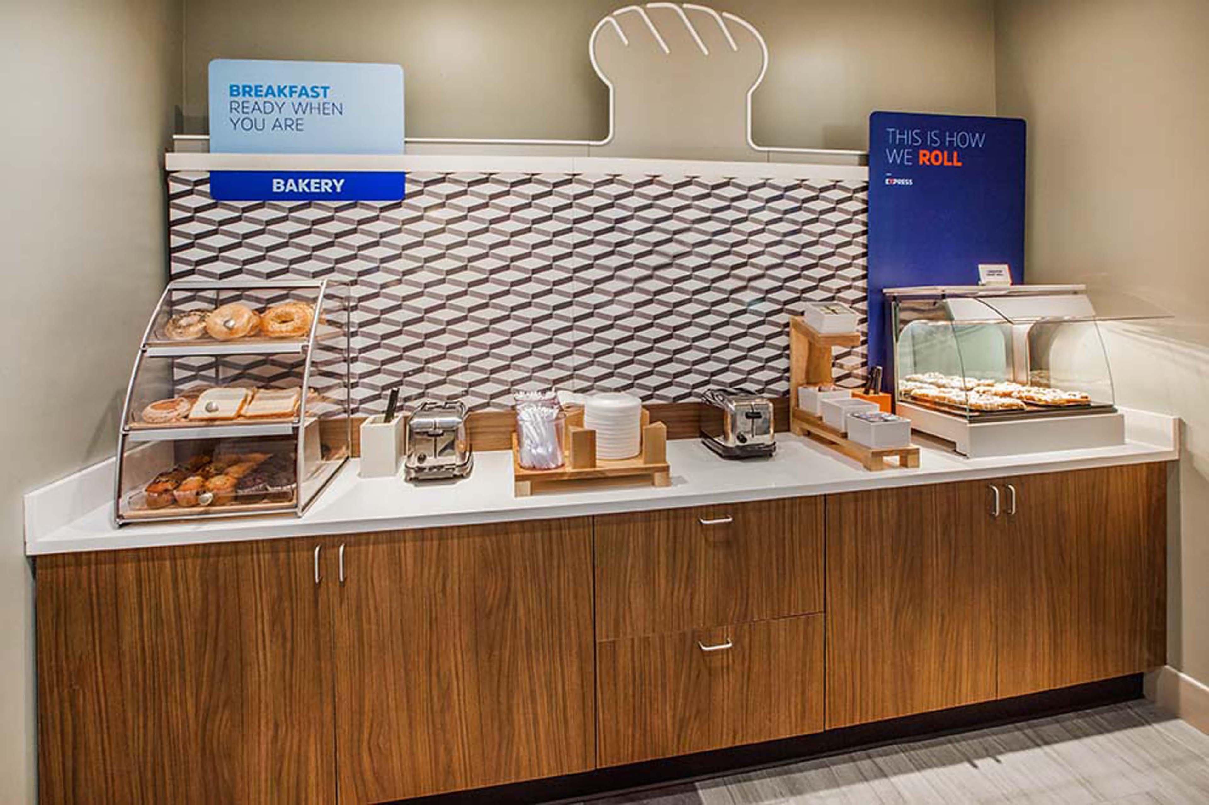 Holiday Inn Express Hotel & Suites Portland By Ihg Zewnętrze zdjęcie